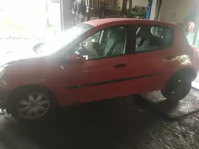 Здавання транспортного засобу renault clio ii fase ii (b/cb0) k9k714 року 2005 потужний k9k714