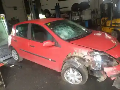 Здавання транспортного засобу renault clio ii fase ii (b/cb0) k9k714 року 2005 потужний k9k714