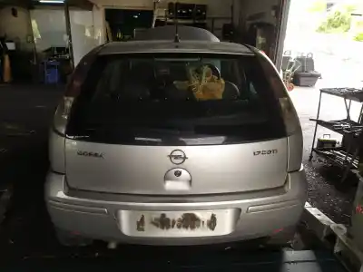 Sloopvoertuig opel corsa c z17dth van het jaar 2006 aangedreven z17dth