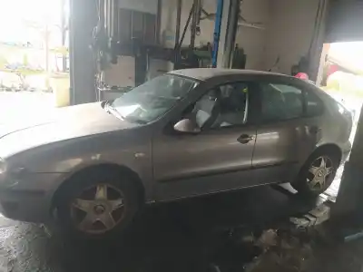 Scrapping Vehicle seat leon (1m1) 1.6 16 v of the year 2003 powered bcb