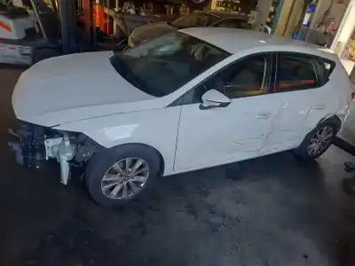 Здавання транспортного засобу seat leon (5f1) cyv року 2016 потужний cyv Здавання транспортного засобу seat leon (5f1) cyv року 2016 потужний cyv