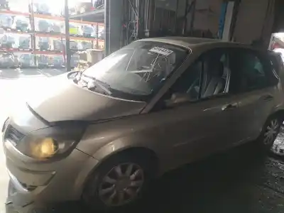Scrapping Vehicle renault scénic ii (jm0/1_) 2.0 dci (jm1k) of the year 2008 powered m9r700