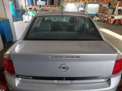 Veículo de Sucata opel vectra c (z02) 2.0 dti 16v (f69) do ano 2004 alimentado y20dth