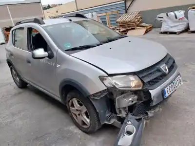 Scrapping Vehicle dacia sandero ii h4ba400 of the year 2013 powered h4ba400