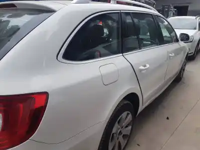 Scrapping Vehicle skoda superb combi (3t5) ambition of the year 2011 powered cff