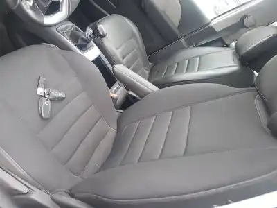 Veículo de Sucata citroen c4 grand picasso feel do ano 2018 alimentado ah01