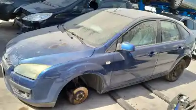 Veículo de Sucata ford focus berlina (cap) ambiente (d) do ano 2006 alimentado hhda
