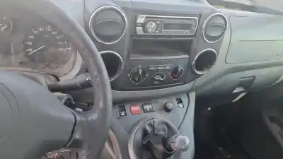 Veículo de Sucata citroen berlingo xtr 1.6 hdi 92 do ano 2009 alimentado 9hx