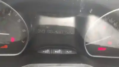 Veículo de Sucata peugeot 208 style do ano 2018 alimentado hm05