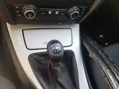 Veicolo di demolizione bmw serie 3 touring (e91) 318i dell'anno 2009 alimentato n43b20a