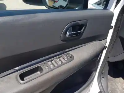 Scrapping Vehicle peugeot 5008 access of the year 2015 powered bh01