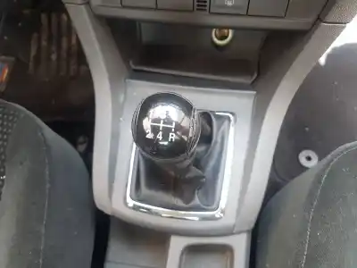 Veículo de Sucata ford focus berlina (cap) ghia do ano 2005 alimentado aoda