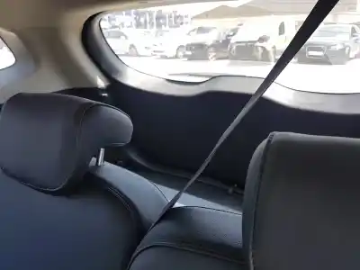 Scrapping Vehicle kia carens ( ) concept of the year 2016 powered d4fd