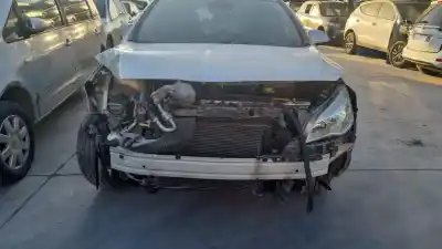 Vehicul casat OPEL ASTRA J LIM. Cosmo al anului 2010 alimentat A17DTR