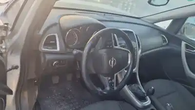 Scrapping Vehicle opel astra j lim. cosmo of the year 2010 powered a17dtr