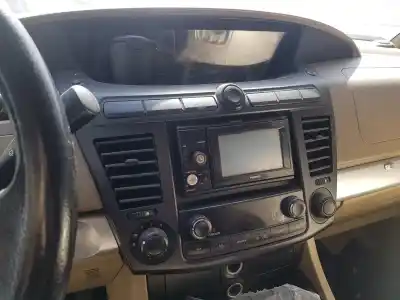 Здавання транспортного засобу ssangyong rodius xdi року 2010 потужний d27dt