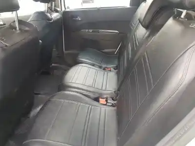 Vehicul casat peugeot 5008 allure al anului 2012 alimentat rh02