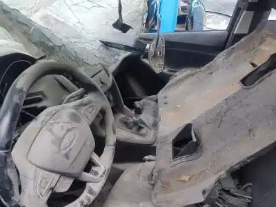 Veículo de Sucata ford focus lim. business do ano 2018 alimentado m1dd