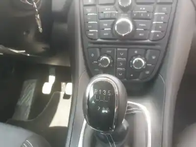 Sloopvoertuig opel meriva b cosmo van het jaar 2016 aangedreven a17dts