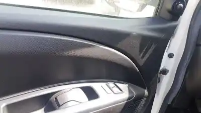 Veicolo di demolizione opel combo d expression l2h1 dell'anno 2011 alimentato a16fdh