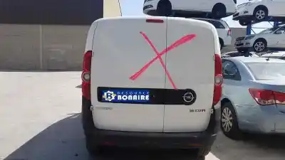 Veicolo di demolizione opel combo d expression l2h1 dell'anno 2011 alimentato a16fdh