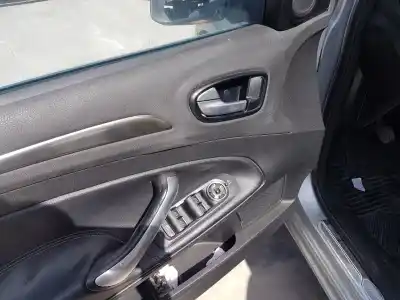 Véhicule à la ferraille ford mondeo berlina (ca2) trend de l'année 2007 alimenté qxbb