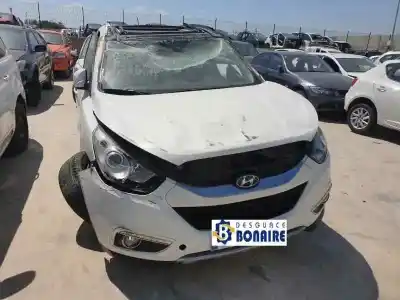 Veículo de Sucata HYUNDAI IX35 Classic 2WD do ano 2010 alimentado D4HA