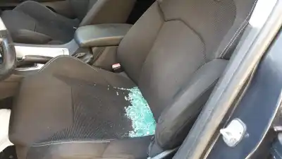 Veículo de Sucata citroen c5 berlina exclusive do ano 2008 alimentado rhr