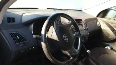 Veículo de Sucata hyundai ix35 comfort 2wd do ano 2010 alimentado d4fd