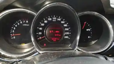 Sloopvoertuig kia cee´d fifa world cup edition van het jaar 2014 aangedreven g4fa