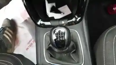 Sloopvoertuig kia cee´d fifa world cup edition van het jaar 2014 aangedreven g4fa