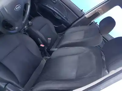 Veicolo di demolizione kia picanto 1.1 crdi active dell'anno 2009 alimentato d3fa