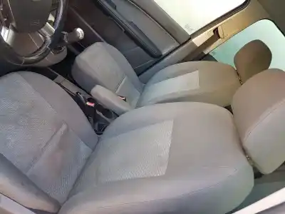 Здавання транспортного засобу ford focus c-max (cap) trend (d) року 2006 потужний hhda