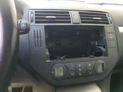 Здавання транспортного засобу ford focus c-max (cap) trend (d) року 2006 потужний hhda