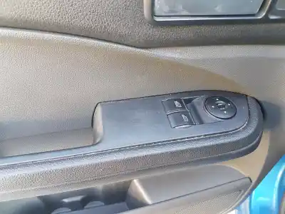 Здавання транспортного засобу ford focus c-max (cap) trend (d) року 2006 потужний hhda