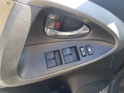 Veicolo di demolizione toyota rav 4 (a3) executive dell'anno 2009 alimentato 2adftv