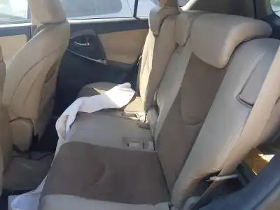 Veicolo di demolizione toyota rav 4 (a3) executive dell'anno 2009 alimentato 2adftv