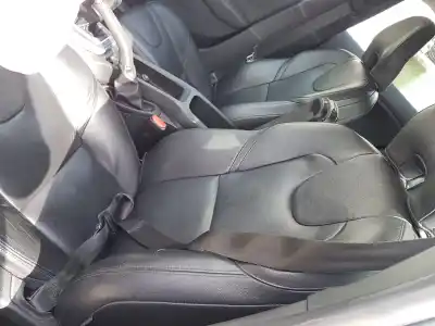 Veicolo di demolizione volvo v40 basis dell'anno 2019 alimentato d4162t