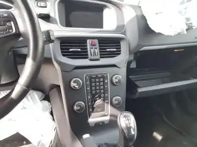 Veicolo di demolizione volvo v40 basis dell'anno 2019 alimentato d4162t