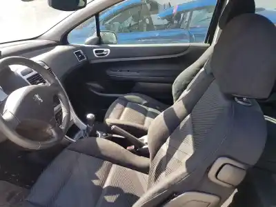 Veículo de Sucata peugeot 307 berlina (s2) xs do ano 2008 alimentado 9hz