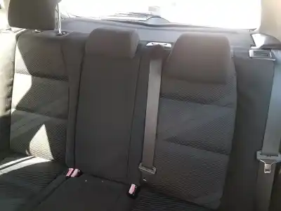 Veículo de Sucata peugeot 307 berlina (s2) xs do ano 2008 alimentado 9hz