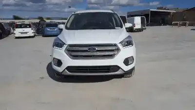 Здавання транспортного засобу ford kuga (cbs) titanium року 2015 потужний m8mc
