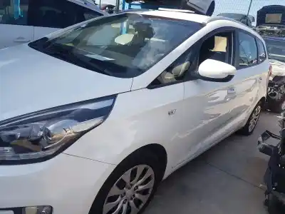 Veículo de Sucata kia carens ( ) drive do ano 2016 alimentado d4fd