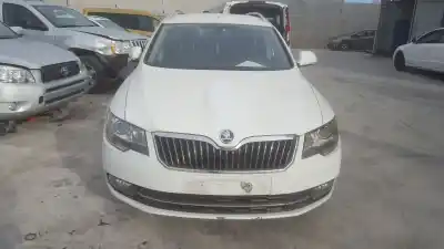 Scrapping Vehicle SKODA SUPERB COMBI (3T5) Active of the year 2013 powered CFF