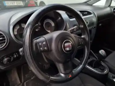 Veicolo di demolizione seat leon (1p1) fr dell'anno 2007 alimentato bmn