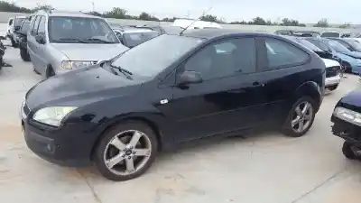 Veículo de Sucata ford focus berlina (cap) titanium do ano 2005 alimentado aoda