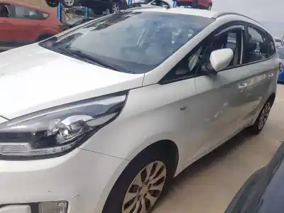 Scrapping Vehicle kia carens ( ) concept of the year 2017 powered d4fd