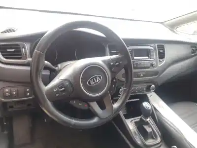 Scrapping Vehicle kia carens ( ) concept of the year 2017 powered d4fd