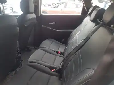 Scrapping Vehicle kia carens ( ) concept of the year 2017 powered d4fd