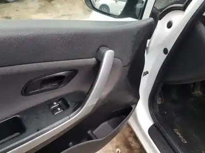 Veículo de Sucata kia cee´d attract do ano 2015 alimentado g4fa